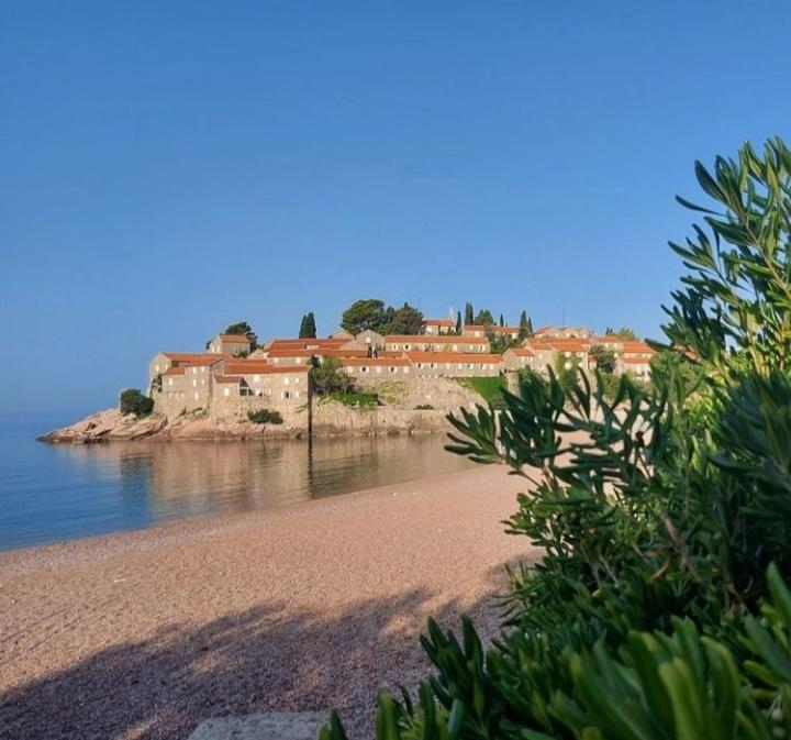 Apartment M&M Sveti Stefan Exterior photo